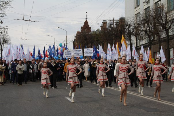ВО ВЛАДИМИРЕ ОТМЕТИЛИ ПЕРВОМАЙ